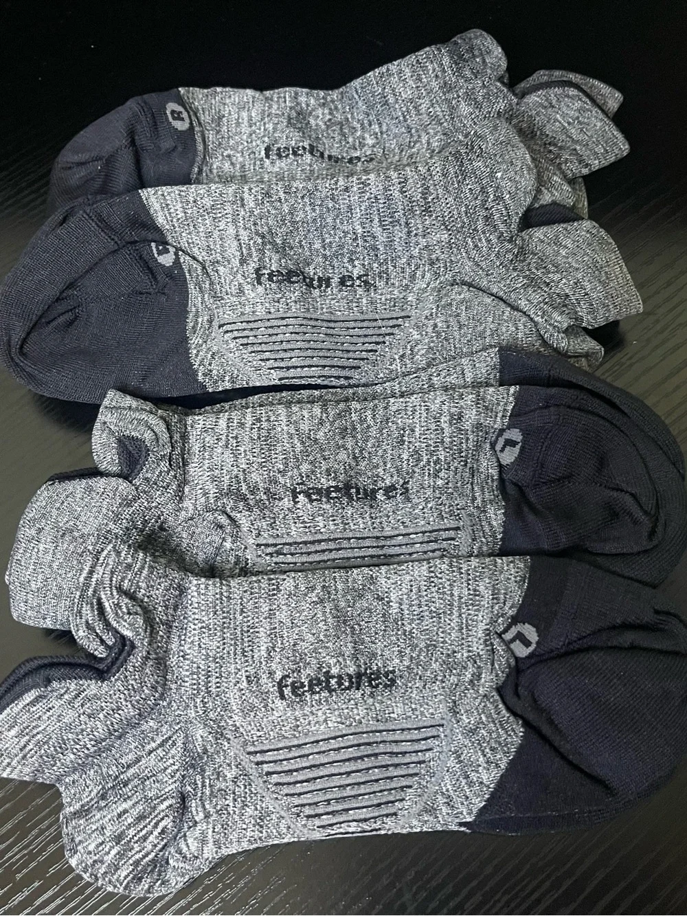Women Heather Gray Feetures Compression Ankle Socks - 4 Pack